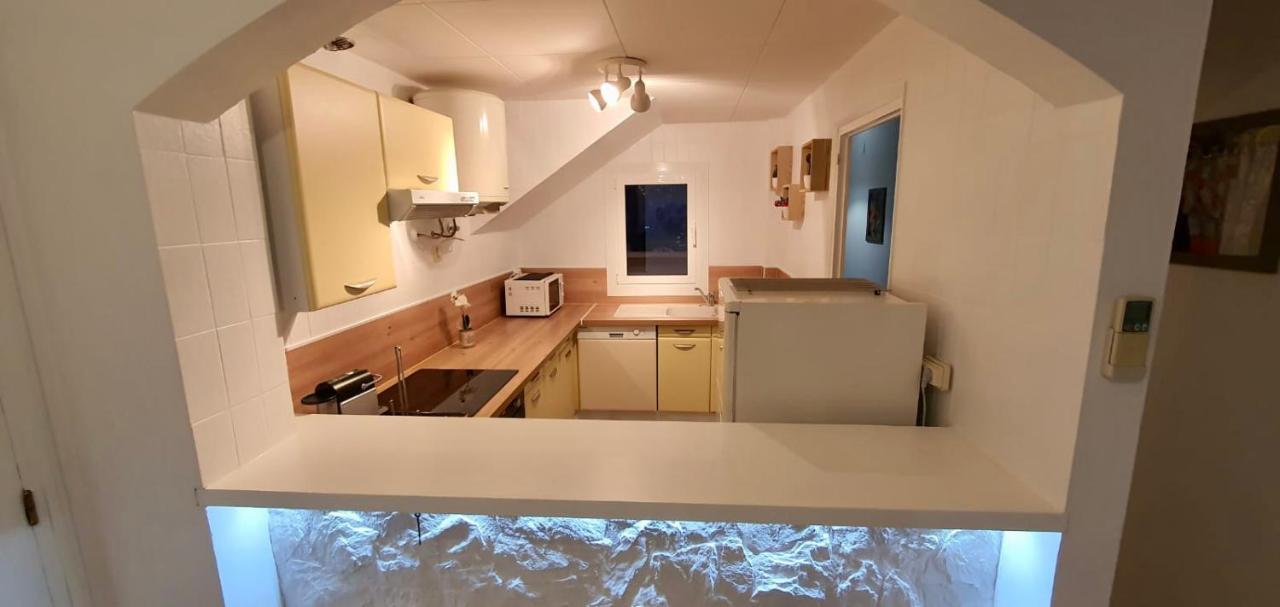 Apartament Apt Port Rhodes C, 2 Chbres, 2 Terrasses, Vue Sur Canal Principal De La Marina Et Sur Les Pyrenees Empuriabrava Zewnętrze zdjęcie
