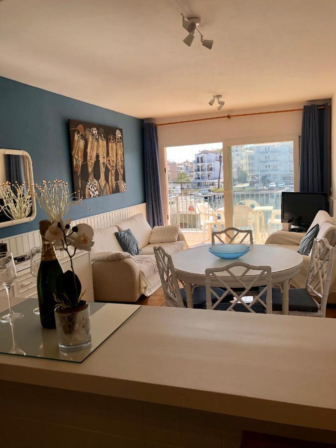 Apartament Apt Port Rhodes C, 2 Chbres, 2 Terrasses, Vue Sur Canal Principal De La Marina Et Sur Les Pyrenees Empuriabrava Zewnętrze zdjęcie
